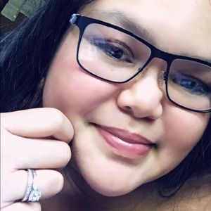 Meet your Posher, Danica